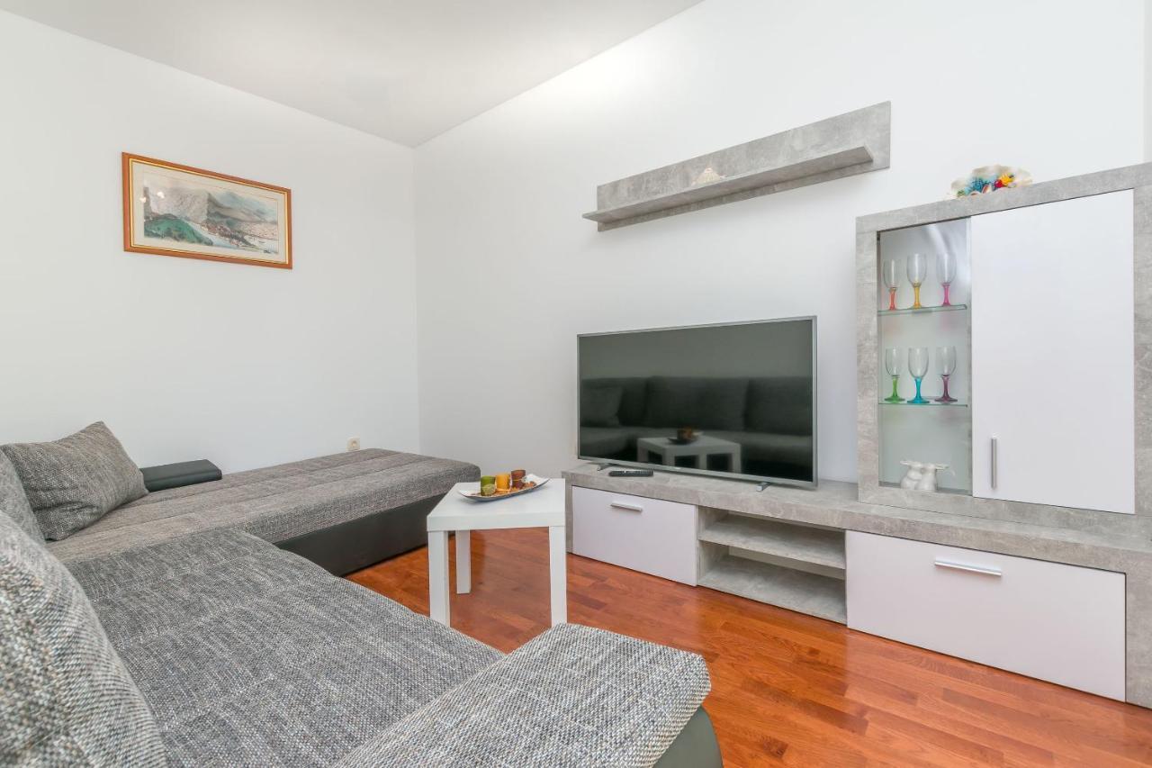 Apartment Ivano Dugi Rat Exterior photo